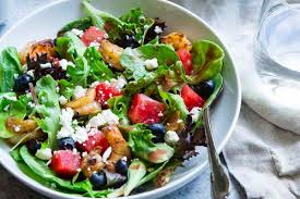 Hier findest du unsere besten ideen unsere schnellen vegetarischen gerichte mit kartoffeln oder reis sind wirklich nicht aufwendig und stillen deinen bärenhunger ganz schnell. Rezepte Fur Den Sommer 7 Einfache Gerichte Fur Heisse Temperaturen