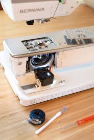 Juki ddl 8700h lockstitch para materiales pesados con etsy from i.etsystatic.com 37+ facts on snoopy anniversario matrimonio they missed to tell you. Sewing Machine Maintenance Give That Baby Some Love Suzy Quilts