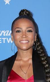 Jasmine Mathews's Instagram, Twitter & Facebook