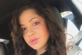 Evelin gáspár was born on june 15, 1994 in salgótarján, hungary. Gaspar Evelin Bikinis Fotokat Posztolt Torokorszagbol Fogyasa Utan Szexin Pozol Hazai Sztar Femina