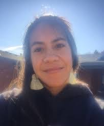 Bronwyn Curtis's Instagram, Twitter & Facebook