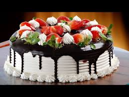 Birthday Cake With Chocolate Covered Strawberries On Top Chocolate Covered Strawberry Cake Food Pinterest Happy Birthday Cake Pictures Happy Birthday Cakes Birthday Cake Chocolate