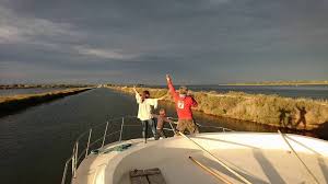 Découvrez notre guide pratique pour préparer et profiter de votre séjour le long du canal du midi, site unique et exceptionnel (patrimoine mondial de l'unesco) ! Un Week End En Peniche Sur Le Canal Du Midi Voyage En Beaute