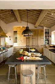 La Renovation D Une Ferme Toscane Planete Deco A Homes World Maison Toscane Cuisines Toscanes Maisons Toscanes