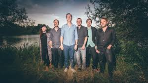 Dass sie durchgehalten haben, zahlt sich jetzt aus. Olli Schulz Laut Unanstandig