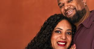 Soraya vond Aarons datingprofiel niets, nu hebben ze een kind