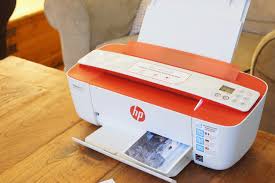 Wer zuhause eher wenig druckt, findet im canon pixma mg5700 ein gutes und günstiges gerät. Der Kleinste All In One Wireless Drucker Fur Zuhause Der Hp Deskjet 3732 Mit Freebie Fur Euch Scrapimpulse