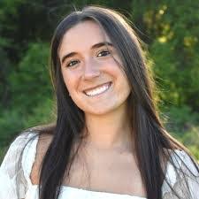 Gina Sisco's Instagram, Twitter & Facebook