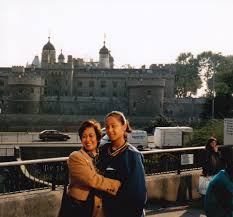 Hari ni, sampai di bank pukul 12 tengahari (waktu pagi uruskan hal kerja). Never Fully Acknowledged A Real Life Princess Remembers In Viral Post