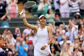 Flashscore.com offers emma raducanu live scores, final and partial results, draws and match history point by point. Who Is Emma Raducanu The Wimbledon Teen Sensation Taking The Championships By Storm Tatler