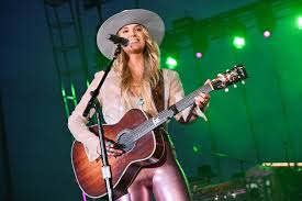 Lainey Wilson Sings on the Black Crowes New Album