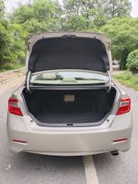 Opening the trunk from outside the vehicle. Toyota Camry 2 5 At Mahindra First Choice
