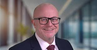 Pay Review System Is 'Broken'