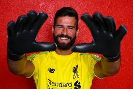 Alisson becker, the 2019 fifa best men's goalkeeper, is mourning the loss of his father after an accident in brazil. Liverpool Sign Roma Goalkeeper Alisson