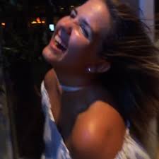 bryn (taylor's version) (@brynlsmith)