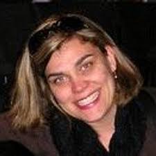 Kelli Wall's Instagram, Twitter & Facebook