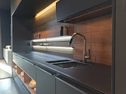 Handler Fachmesse 2016 In Der Leicht Welt Bondi Evo Classic Fs Valais Lack Matt Eiche Schwarz Dunn Kuche Meta Black Kitchens Kitchen Renovation House