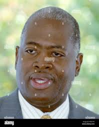 Martin luther sr hi-res stock photography and images