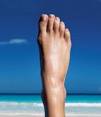 Meet New Yorks Top Hand and Foot Model Agent (Its a Real Thing!) | Vogue