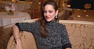 Marion cotillard dating history, 2021, 2020, list of marion cotillard relationships. Ice Cube Capsule By Marion Cotillard A Look At Chopard S New Collection