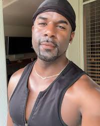 To say that I'm overflowing with emotions, would be an understatement! So  honored to be sashed Mr. Continental forever along with Sonia Diaz tonight!  I love Continental and all it's glory! I