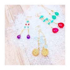wear your favorite earrings bazaar バザール プチプラライン続々リリースしています アメリカ現地スタッフがセレクトしたビンテージ 天然石の可愛いパワーストーン雑貨をいろいろご用意しておりますので ぜひ覗いてくださいね kids rugs decor