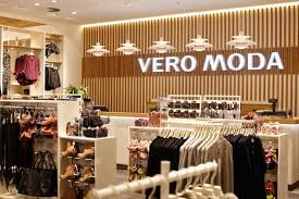 Find stylish outfits at target. Vero Moda Flagship Store At Alexa Mall By Riis Retail Berlin Retail Design Blog Retail Store Design Store Design Retail Design Blog