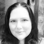 Maggie Peel's Instagram, Twitter & Facebook