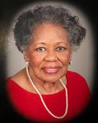 Emily Lovett's Instagram, Twitter & Facebook