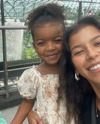 SHEENA 🇮🇩🇬🇧🤍😽 (@sheenaonline) • Instagram photos and videos