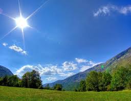 Vremea se menţine călduroasă pe litoral, dar prezintă o ușoară instabilitate. Vremea In Luna August Va Fi Mai Rece Ca In Iulie Emaramures