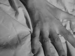 Ustazah lia tersenyum, dibalasnya sms yang berwaktu dua jam sebelumnya itu. End Omega S Pheromone Chanbaek 3 8 Wattpad