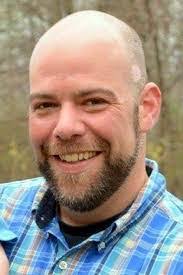 Earl Oakley's Instagram, Twitter & Facebook