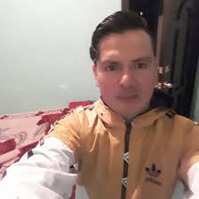 Marvin Gomez Velasquez added a...