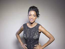 Chelsy davy est née le 13 octobre 1985 à bulawayo au zimbabwe. Hapsatou Sy Fdf Paris Magazine