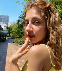 Daisy me rollin' 🫠 . . . #knockknock #daisywho #skii #skiing  #theyseemerollin #daisymerolling #daisy #snow #fyp