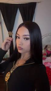 Savannah Eric Armentrout