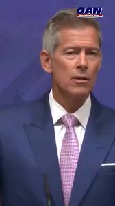 U.S. Transportation Secretary Sean Duffy just announced an emergency rule  tightening federal standards for commercial driver’s licenses., Click the  link in the bio for more!