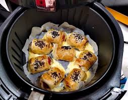 How to make vegan puff pastry from scratch! Ini Cara Hasilkan Mini Sosej Puff Pastry 4 Bahan Guna Air Fryer