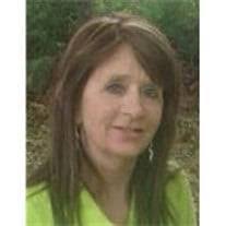 Karen Wamsley's Instagram, Twitter & Facebook