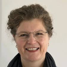 Master op zak! 🎓 Gisteren heb ik mijn diploma voor de master Health Care… 