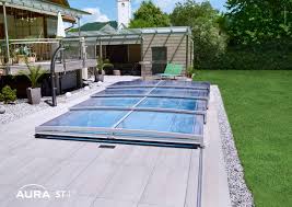 Pooluberdachung Mit Einseitigem Spurprofil In 2020 Uberdachungen Pooluberdachung Pool