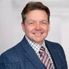 Tracy Blackmon's Instagram, Twitter & Facebook