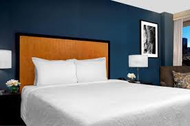 Die mitarbeiter sprechen mehrere sprachen, z. Hilton Garden Inn Times Square New York Updated 2021 Prices
