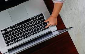 Kami juga menjual keyboard netbook dengan harga yang. Jasa Service Ganti Keyboard Laptop Cepat Di Payangan Perbaikan