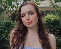 Meet Avery Lucas: Photographer & Future Teacher