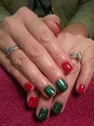 Red And Green Glitter Christmas Nail Art Shellac Manicure Nail Designs Green Nail Designs Holiday Nails Glitter If we talk about the stylish and classy nail design then the perfect blend of red and black ombre shellac shade comes in the priority list for a christmas festival.