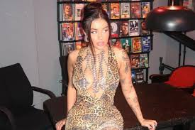 Wulgarne komentarze pod adresem Fagaty. Chodzi o jej zarobki na OnlyFans |  TopNewsy.pl