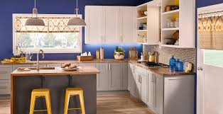 Find ideas and inspiration for blue and yellow kitchen to add to your own home. Bold Kitchen Wall Colour Ideas And Inspiration Behr Canada