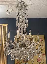 High to low antoinette (shown: Large Crystal Chandelier Mai Memorial Antiques Interior